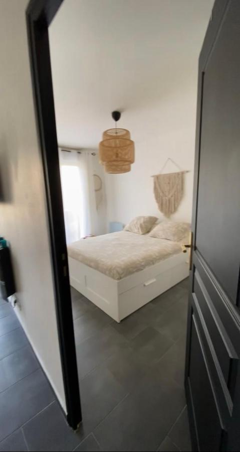 קורביל-אסונס Appartement Vert מראה חיצוני תמונה